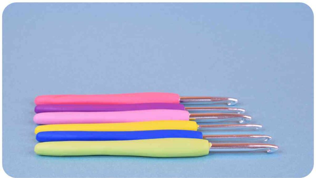 The Different Crochet Hook Sizing Systems